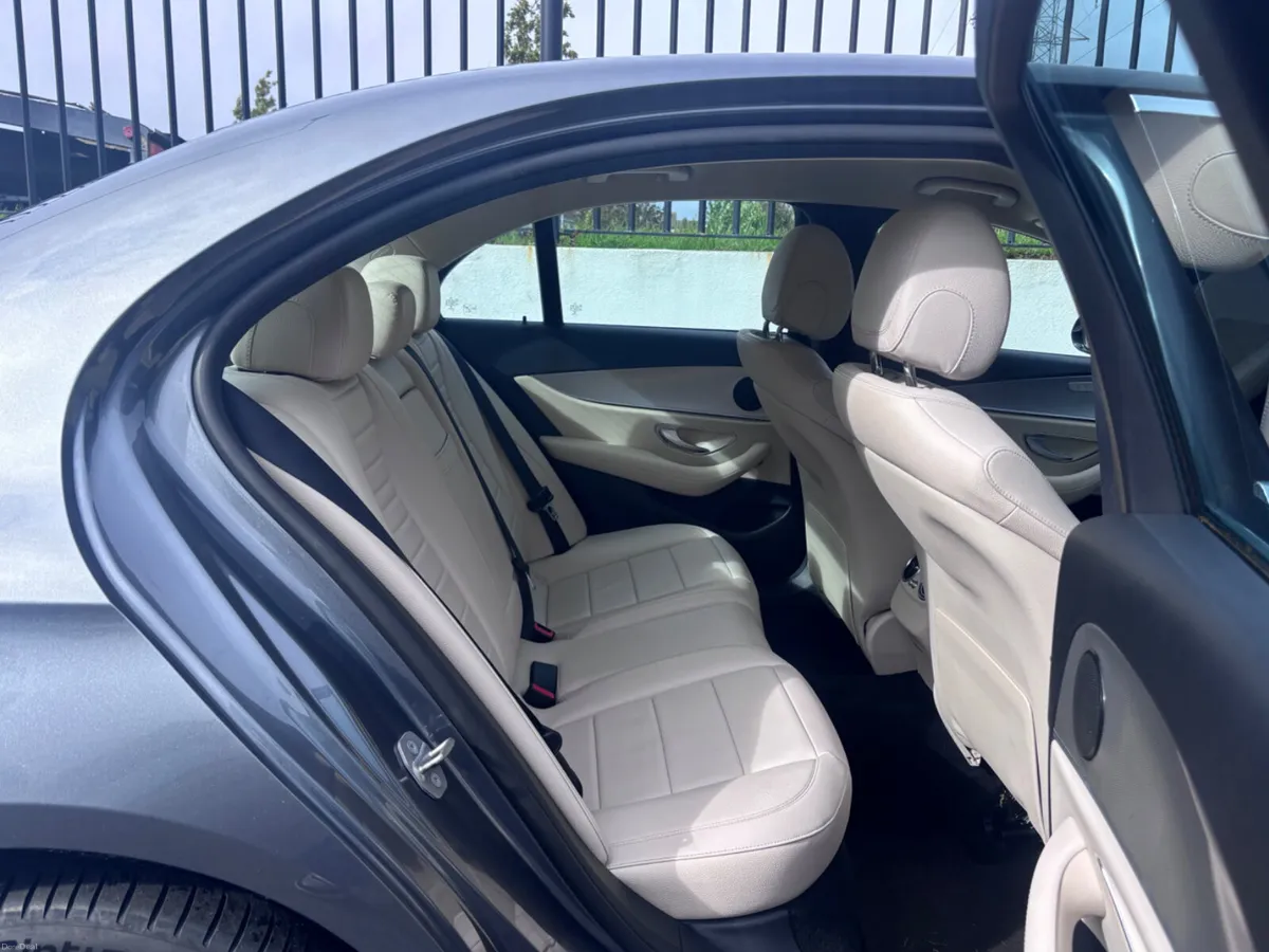 MERCEDES BENZ E CLASS 350e SE 4DR AUTO HYBRID - Image 5