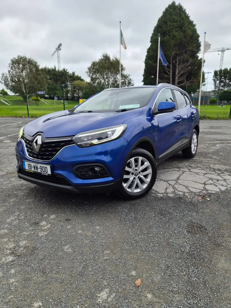 Renault Kadjar // 1 Owner // Full service history - Image 2