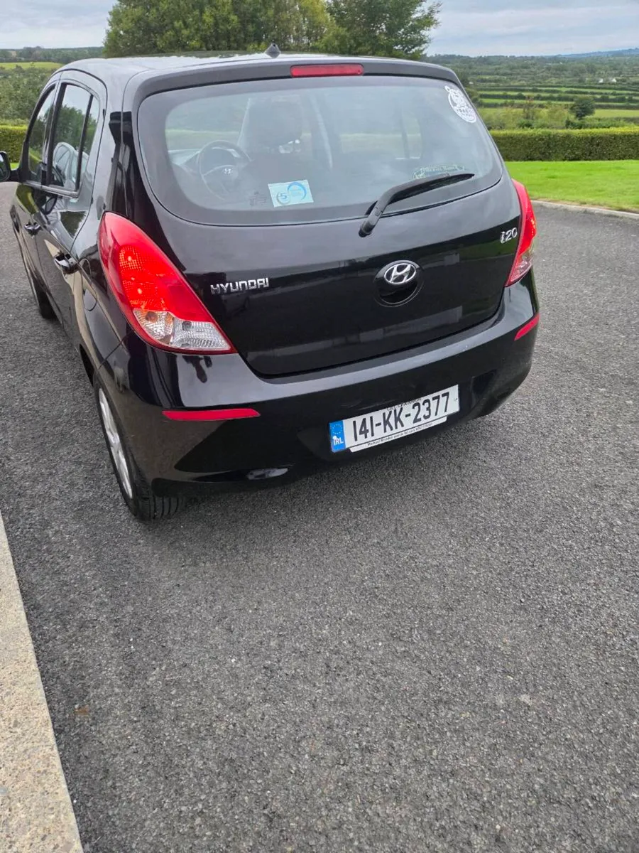 2014 hyundai i20 - Image 4