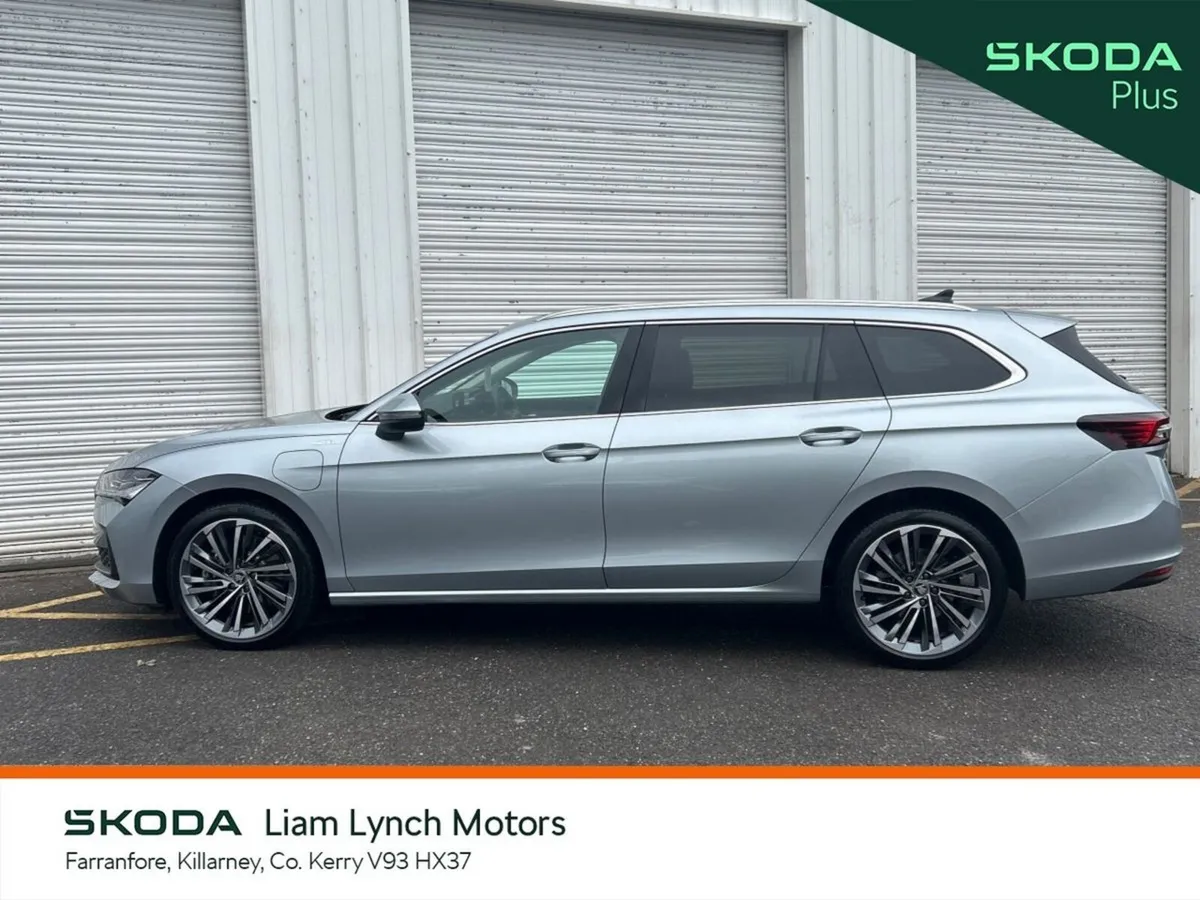 Skoda Superb ESTATE L&K 1.5 PHEV TSI 204 BHP DSG * - Image 6