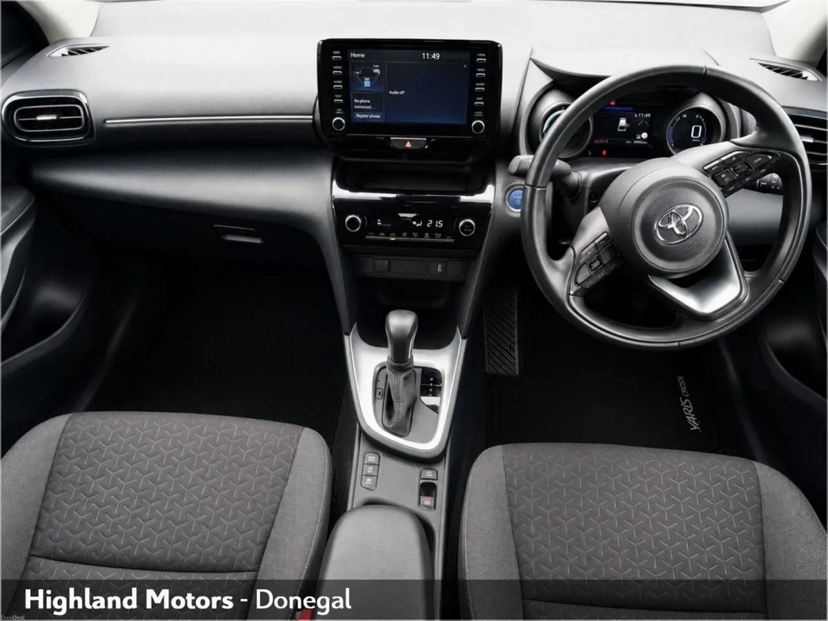 Toyota Yaris Cross 1.5 Hybrid CVT Luna - Image 2
