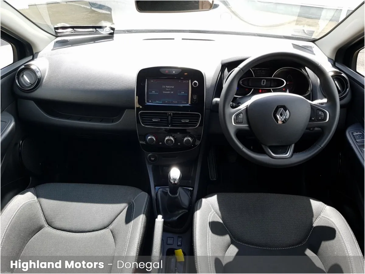 Renault Clio 0.9 TCE 90 DYNAMIQUE NAV - Image 2