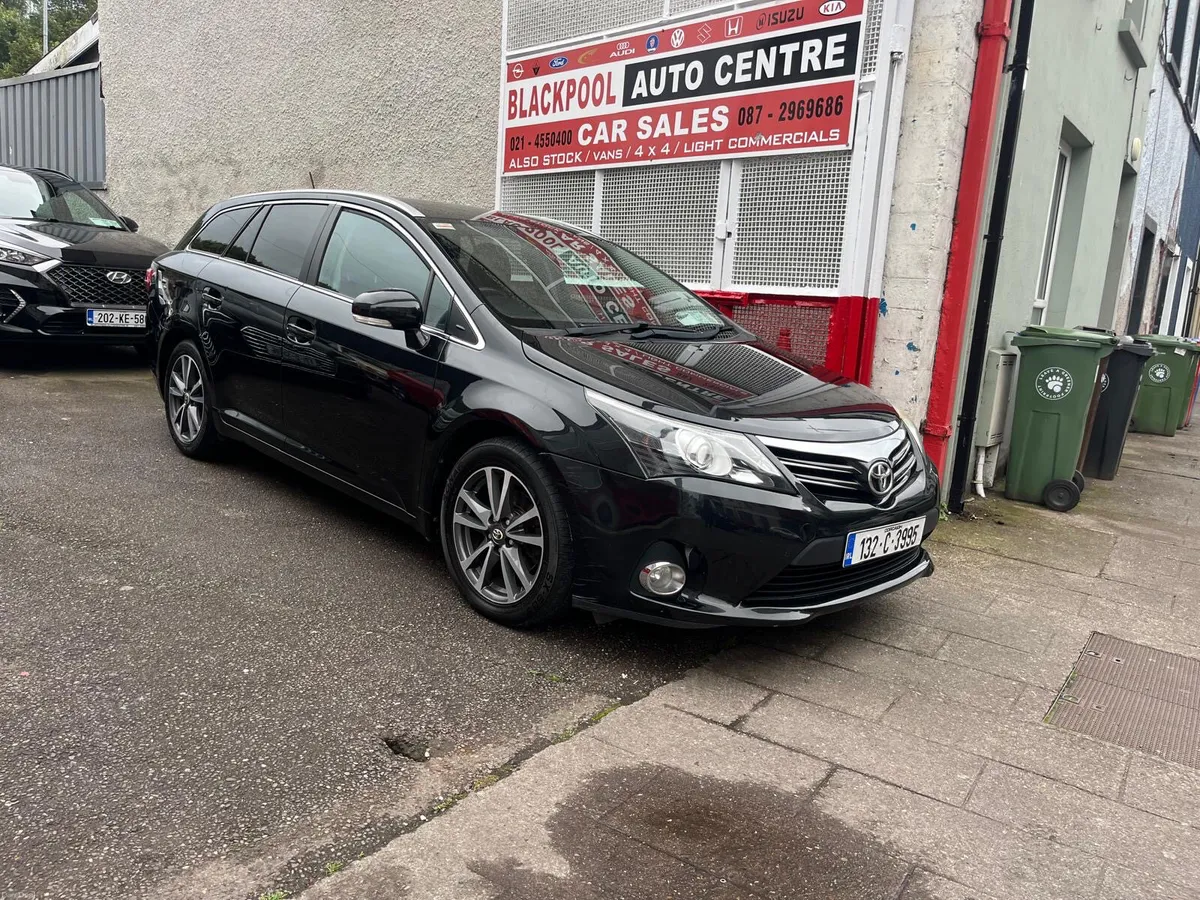 Toyota Avensis 2013 - Image 3