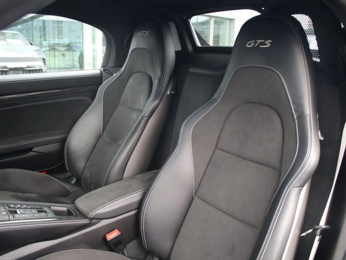 Porsche Boxster GTS 4.0 - Image 5