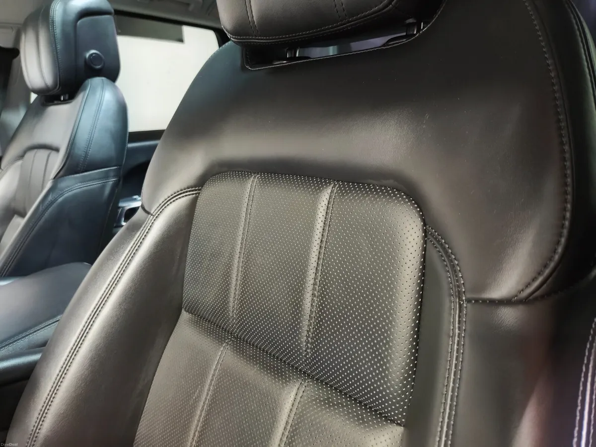 Land Rover Range Rover Sport 2019  FULL MIDNIGHT - Image 6