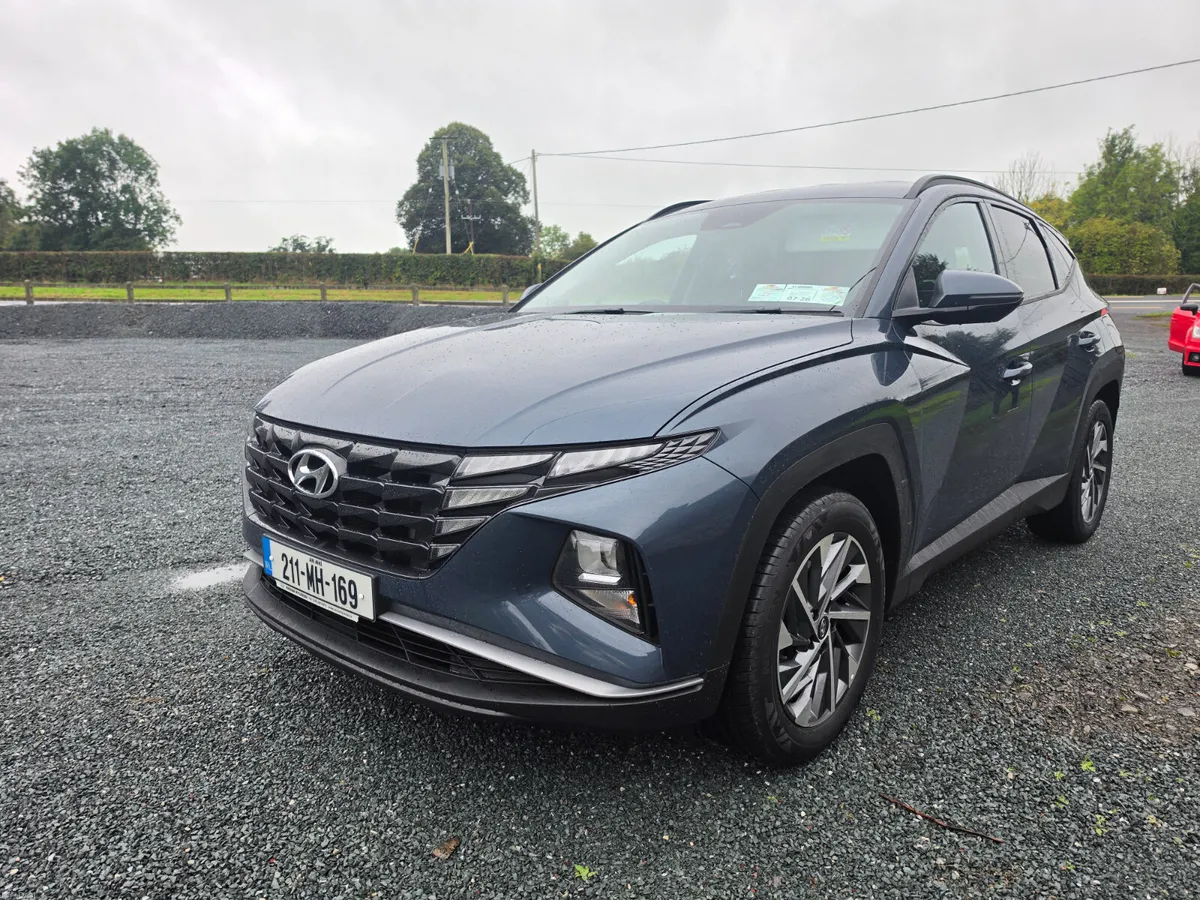 Hyundai Tucson executive ( NCT and TAX ) - Image 2