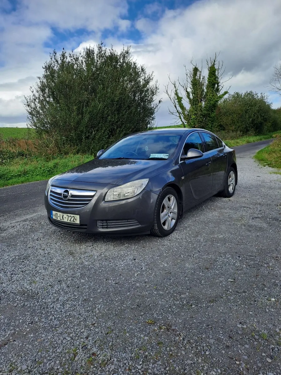 2010 Opel Insignia 2L Long NCT and Tax - Image 2
