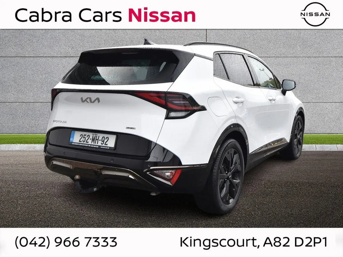 Kia Sportage 1.6 Plug-in Hybrid Anniversary - Image 2