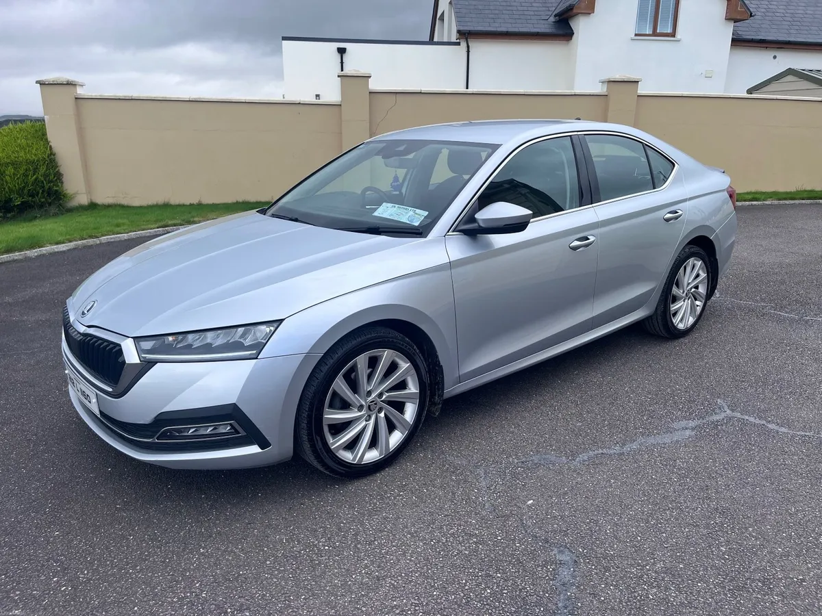 212 Skoda Octavia - Image 1