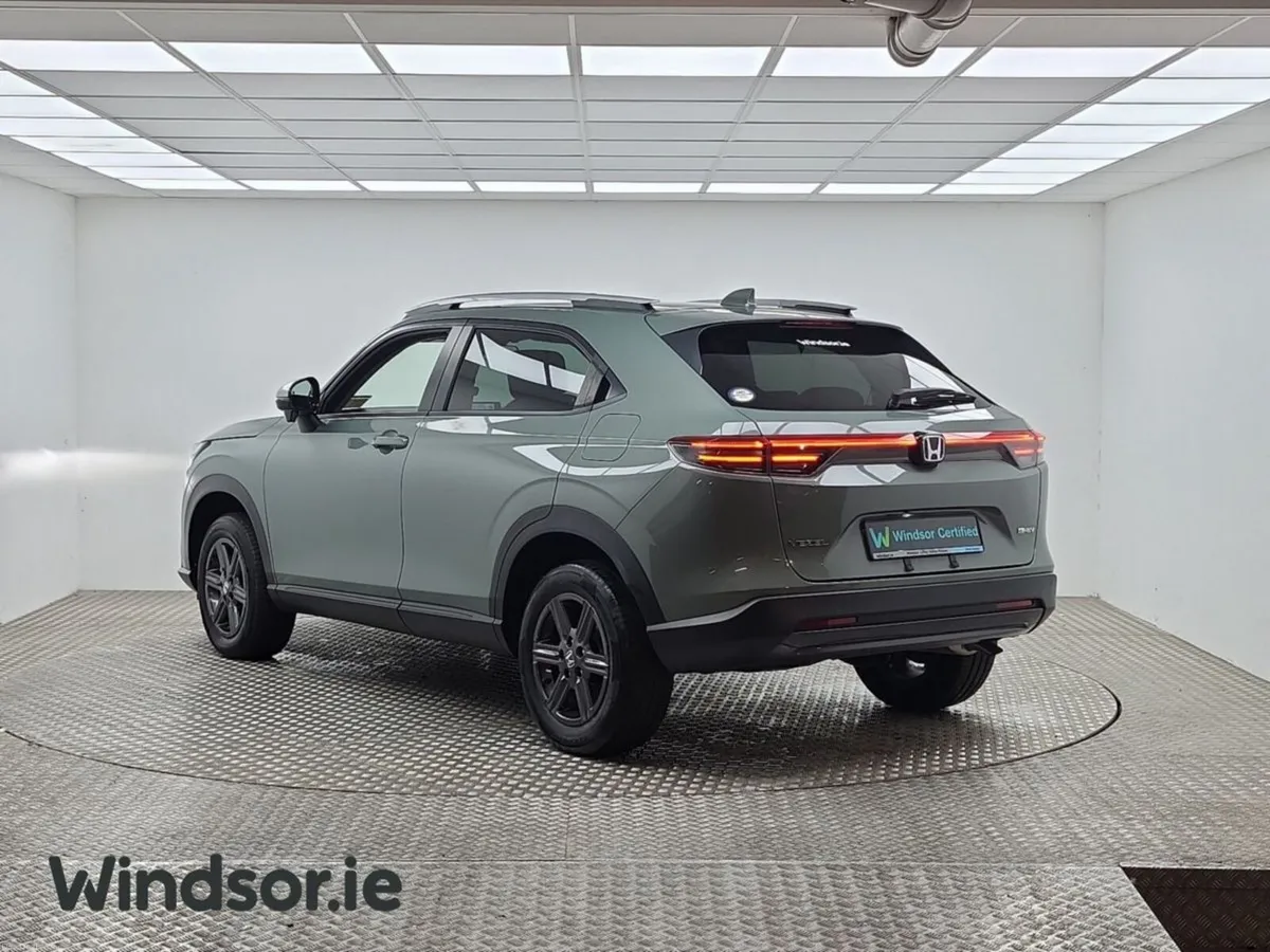 Honda Vezel X HuNT Package - Image 2