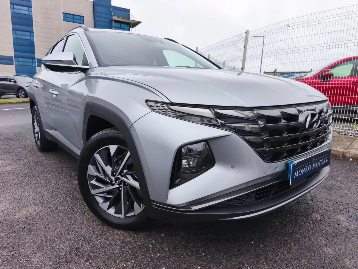 Hyundai Tucson 2022 2WD Executive Plus, New t/b - Image 4