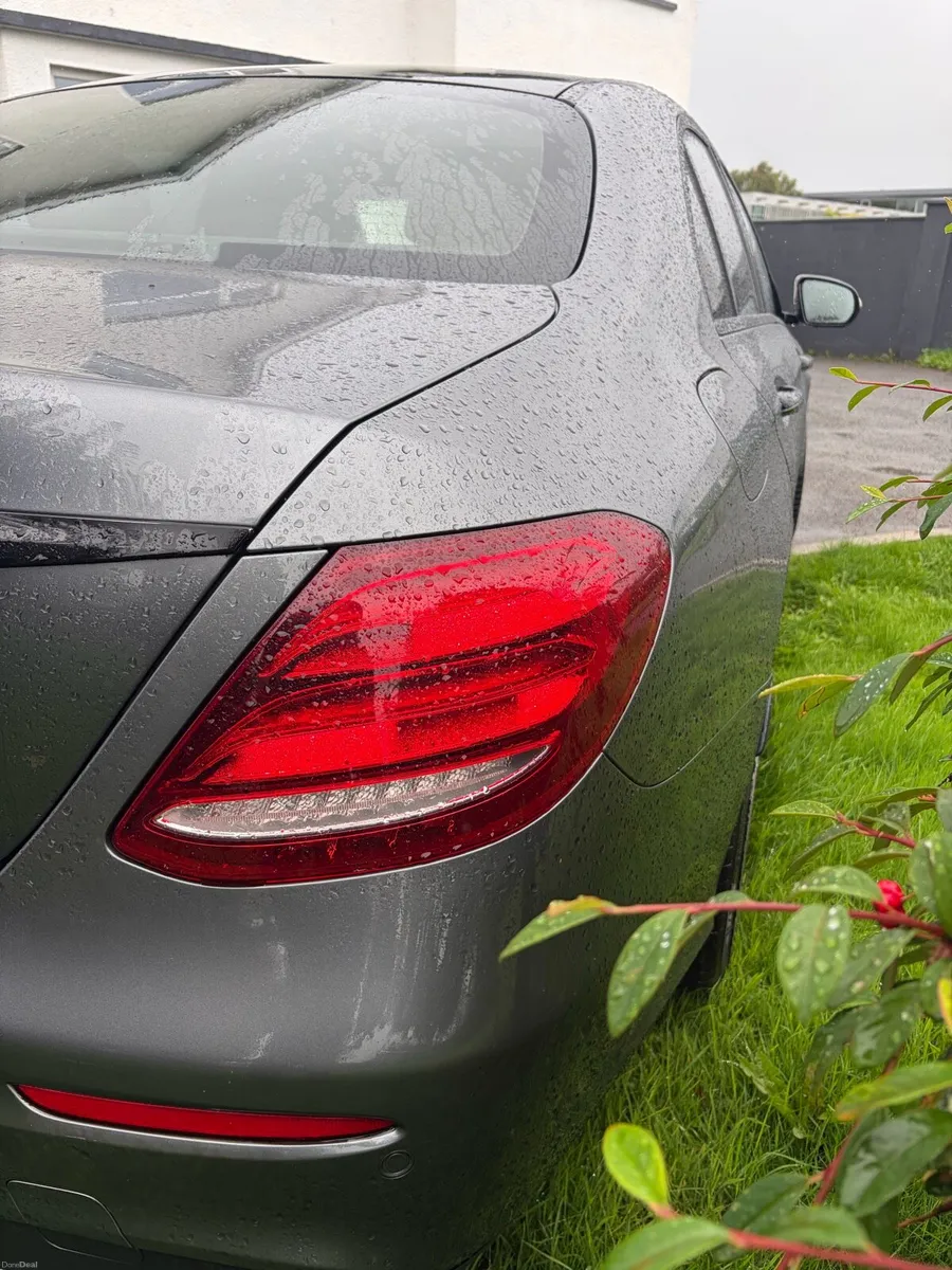 Mercedes E 350 AMG 2017 - Image 6