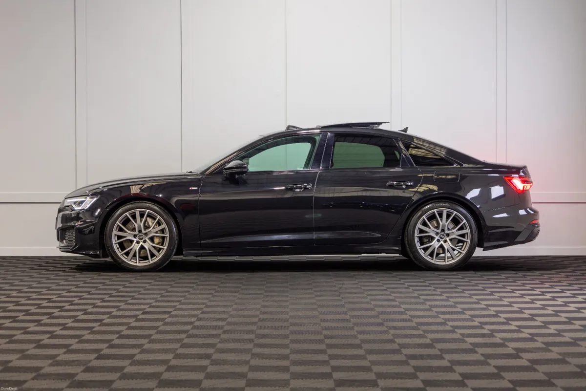 2021 Audi A6 50 TFSIe Quattro S-Line Black Edition - Image 3