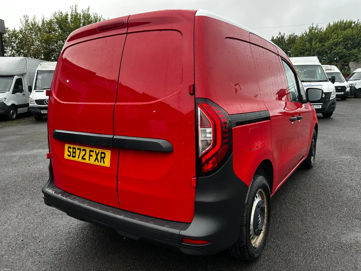 Renault Kangoo 2023 - Image 5