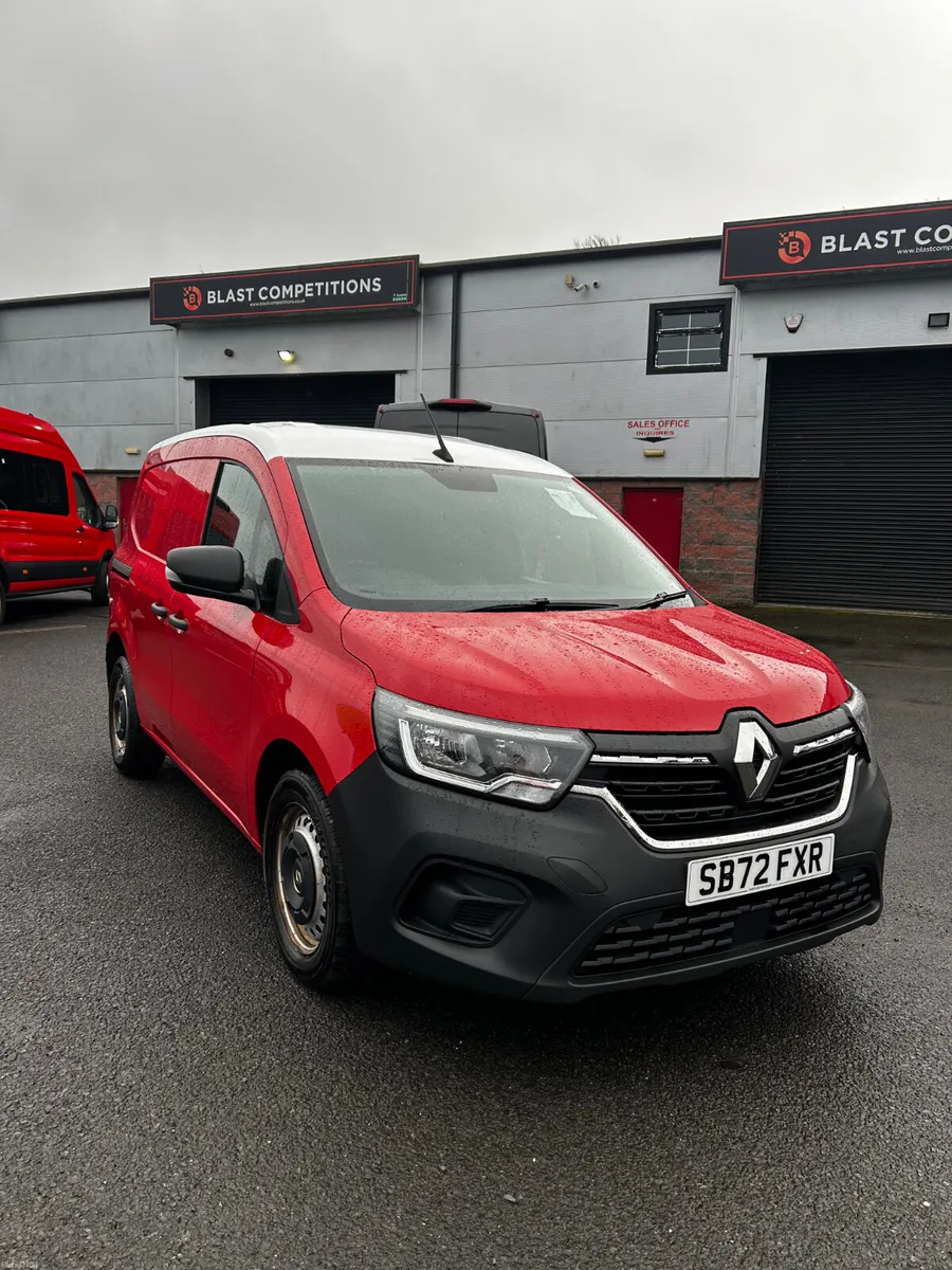Renault Kangoo 2023 - Image 4