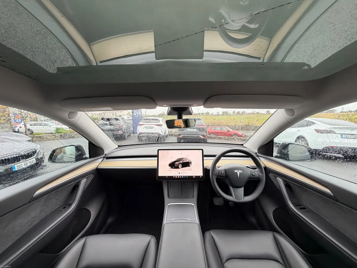 Model Y - Long Range - AWD - Image 2