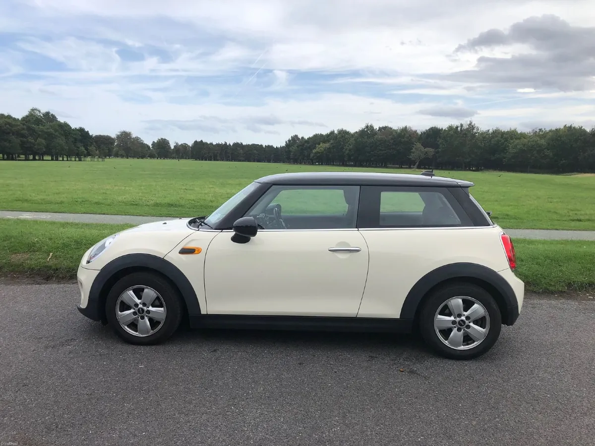 Mini Cooper 2018 - Image 4