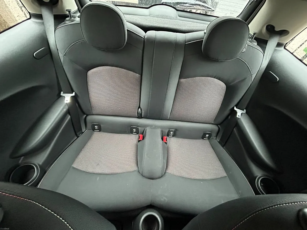 Mini Cooper 2018 - Image 6
