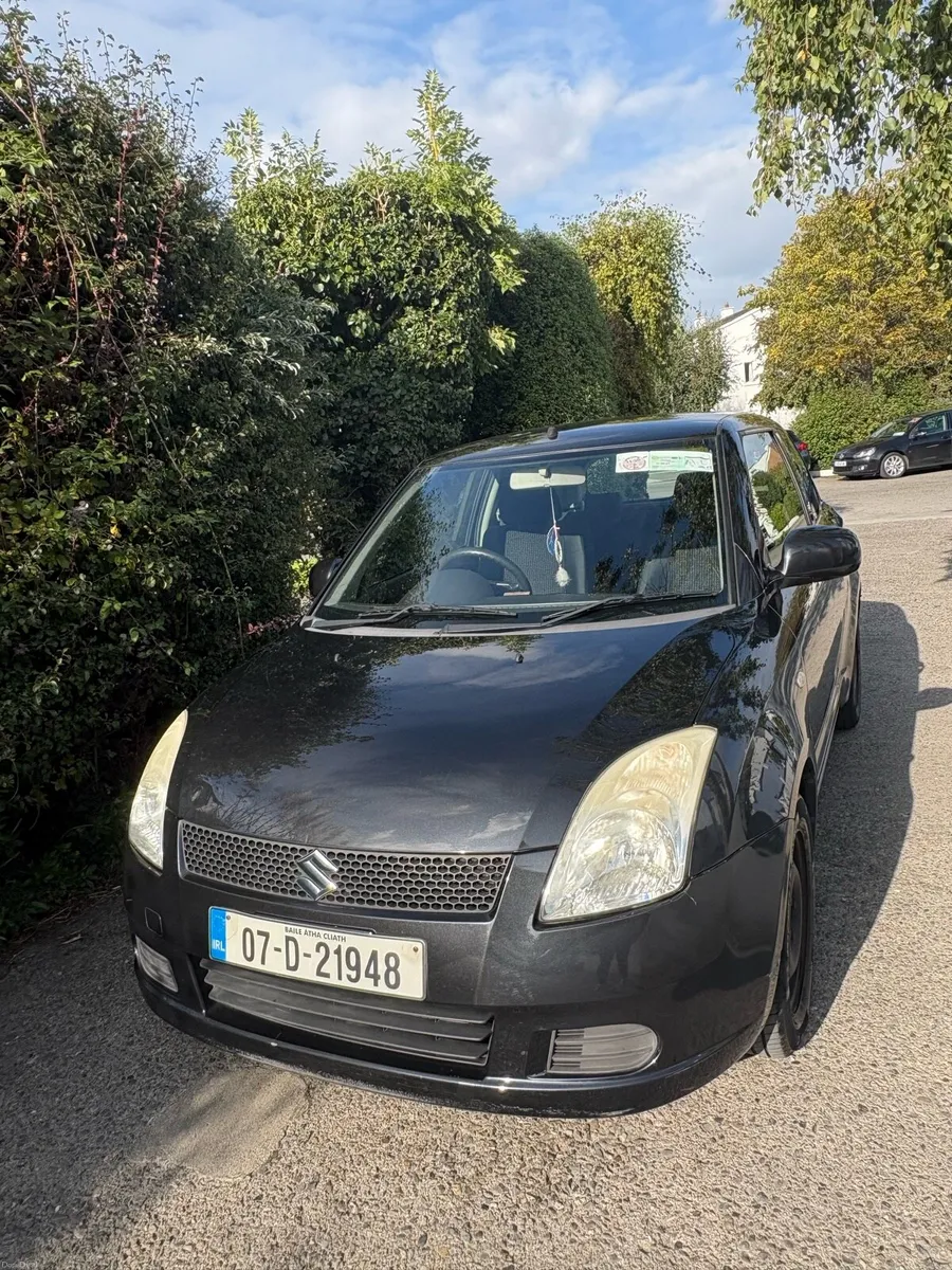 07 Black Suzuki Swift - very low mileage - Image 1