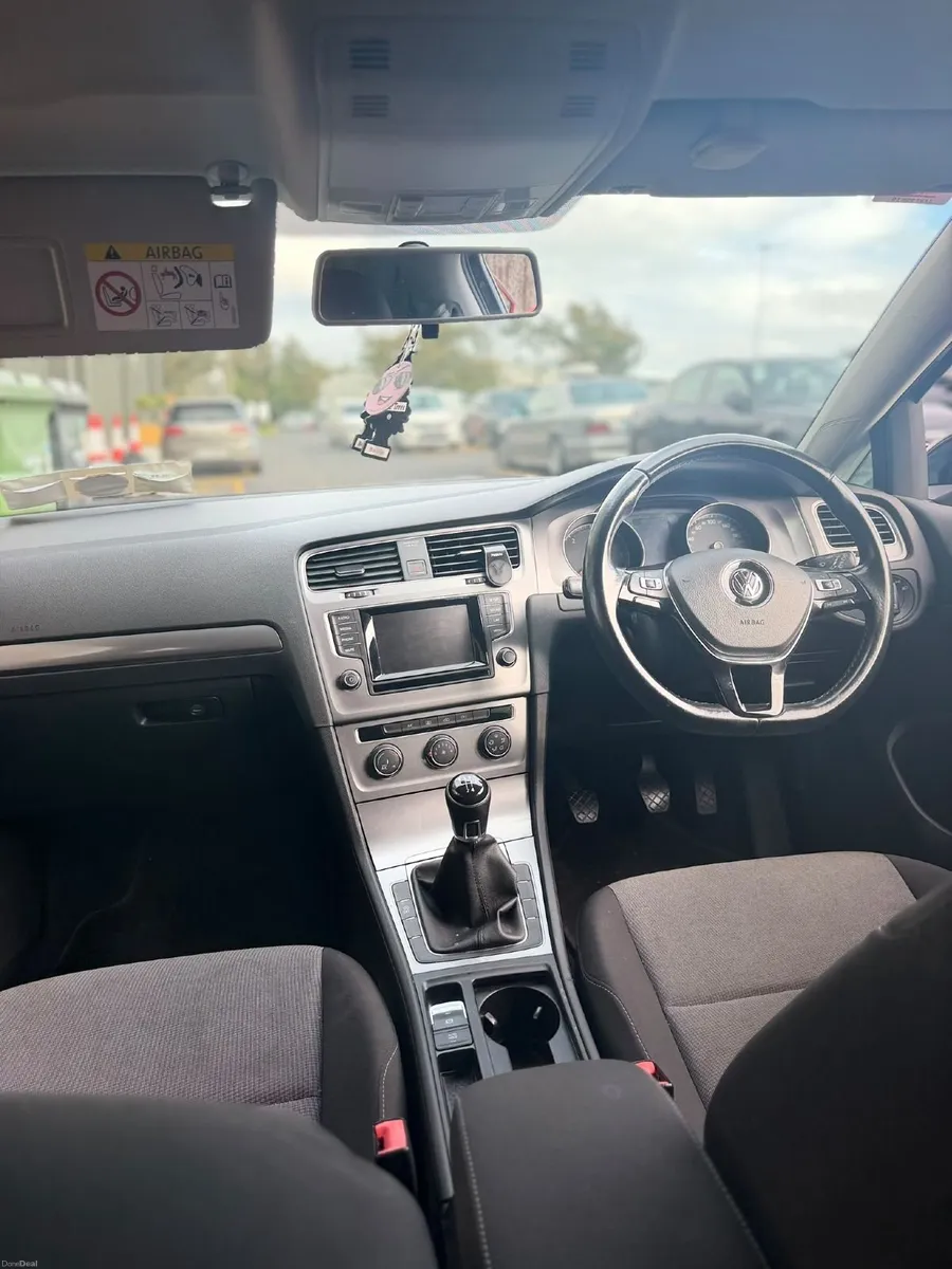 Volkswagen Golf 2015 - Image 3
