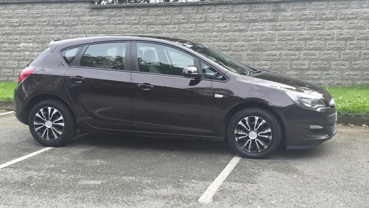 2015 Opel Astra - Image 6