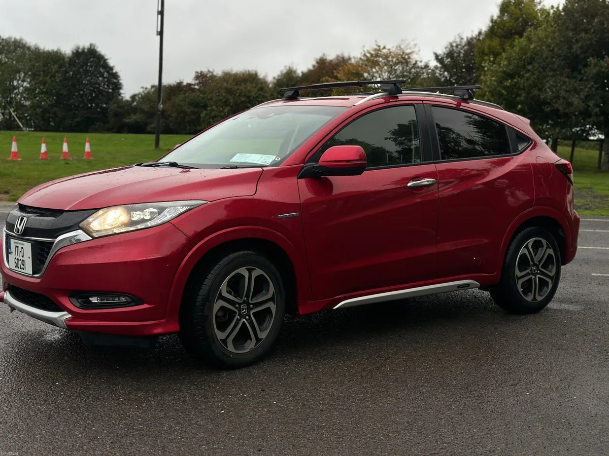 🔥Honda Vezel 2017 Hybrid High Spec✅Fresh NCT 2028 - Image 3