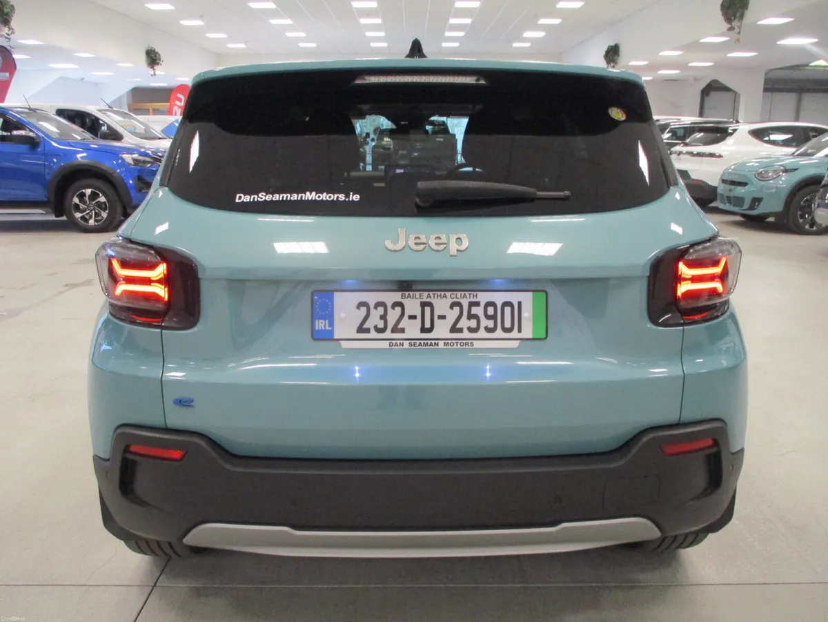 Jeep Avenger ALTITUDE EV 54KWH  2023 - Image 6