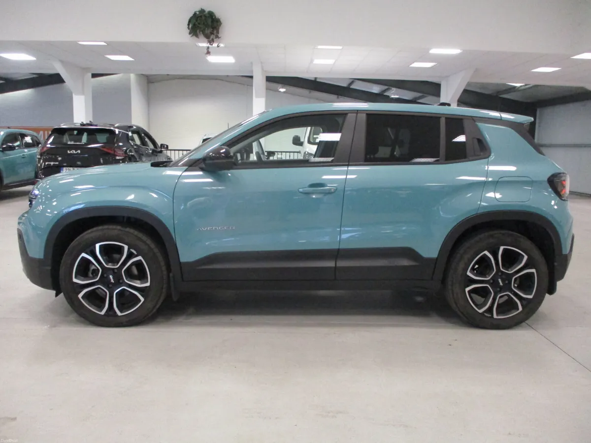 Jeep Avenger ALTITUDE EV 54KWH  2023 - Image 1