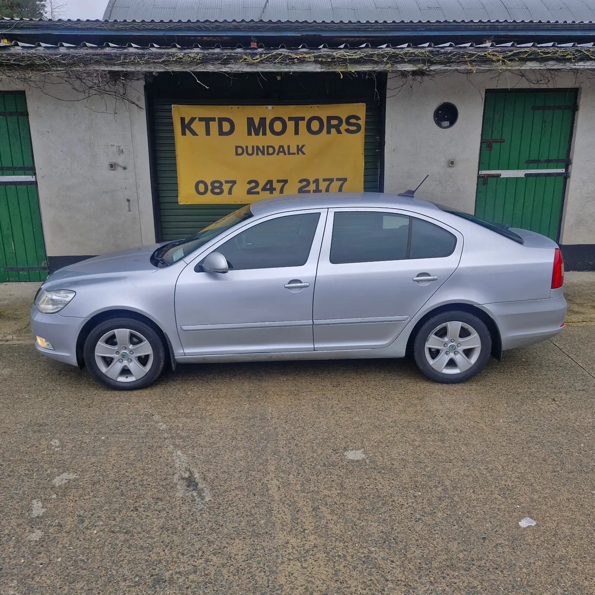Skoda Octavia 2013 - Image 2