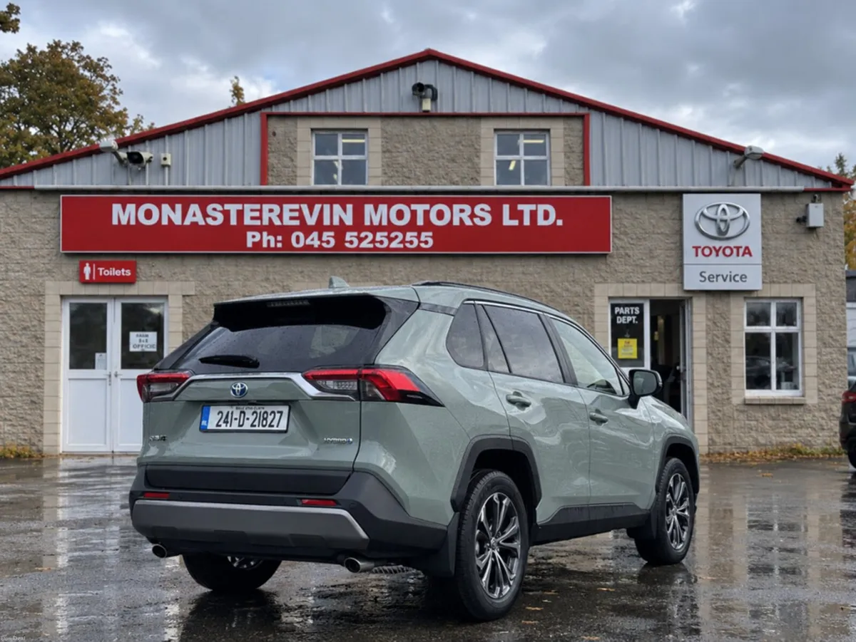 Toyota RAV4 *ORIGINAL IRISH CAR*   HYBRID PLATINUM - Image 2