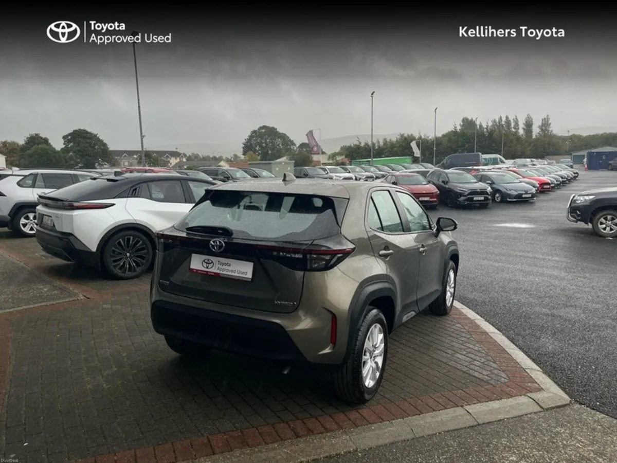 Toyota Yaris Cross 1.5 - Image 2