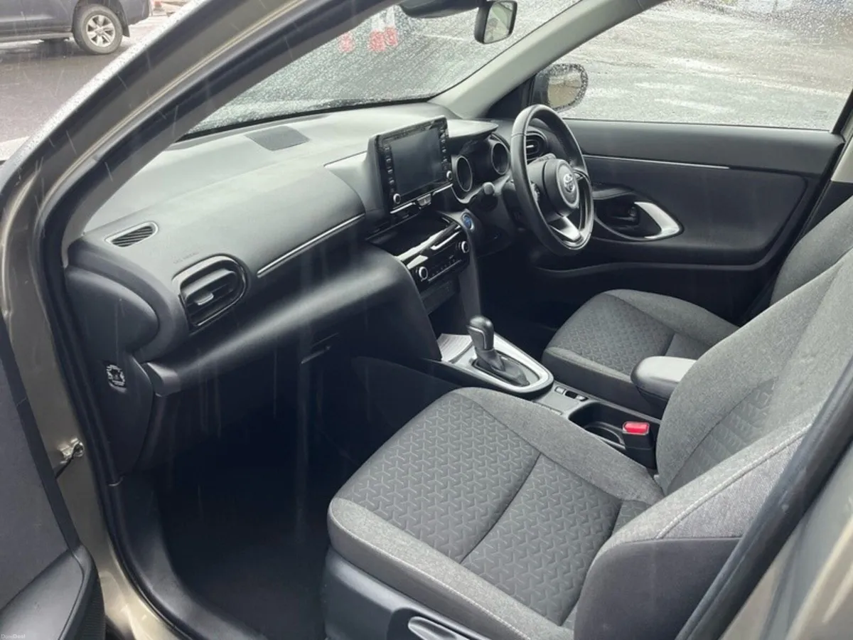 Toyota Yaris Cross 1.5 - Image 6
