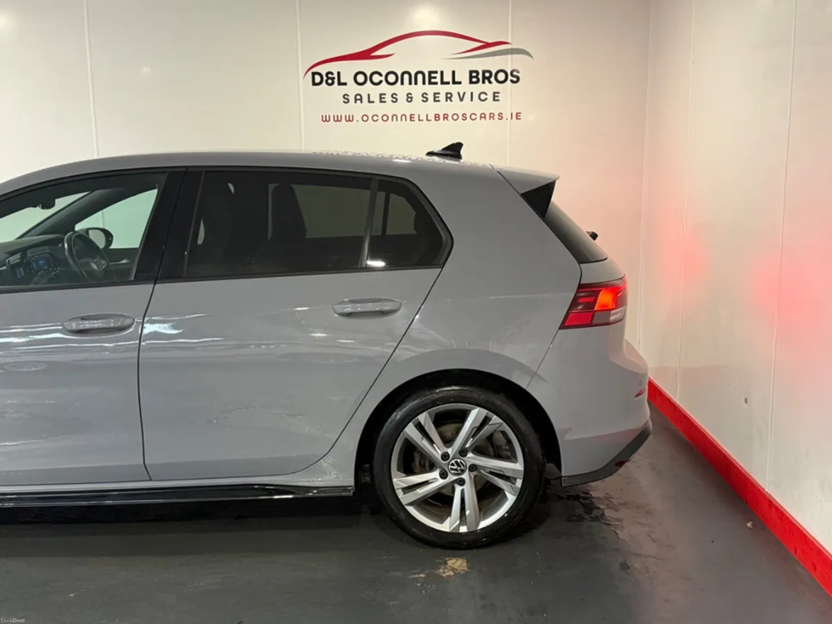 Volkswagen Golf R-LINE TDI - Image 5