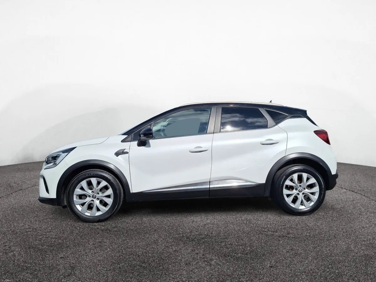 Renault Captur ICONIC TCE 90 6DFULL 5DR - Image 3