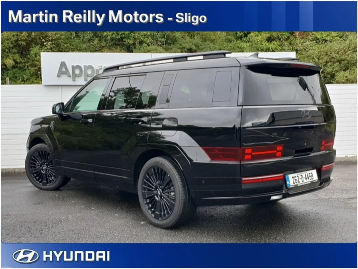 Hyundai Santa Fe Calligraphy PHEV - Image 3