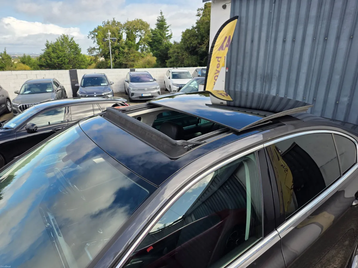 2019 VW PASSAT * HIGHLINE * PANORAMIC SUNROOF - Image 5