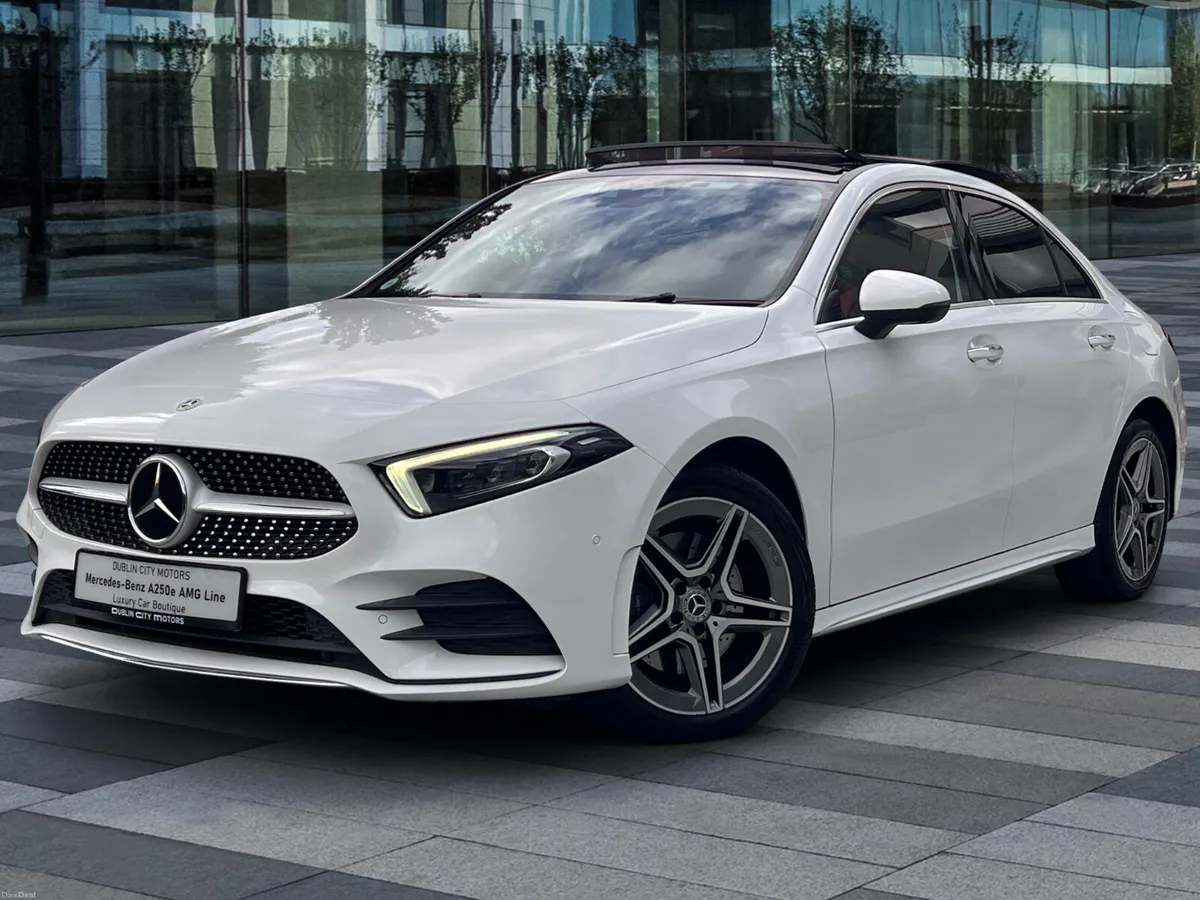Mercedes Benz A250e AMG-Line Sedan *Panroof* - Image 3