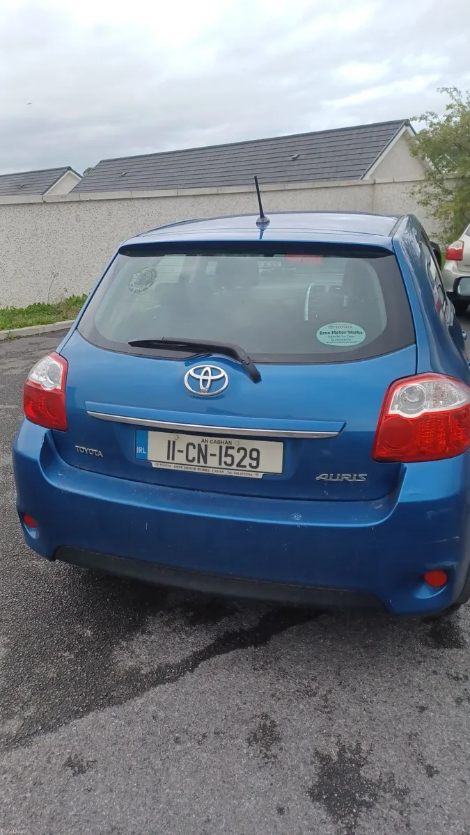 11 Toyota Auris 1.4 diesel NCT 5/27 - Image 3