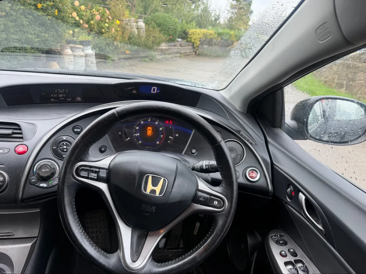 2012 Honda civic  1.3 petrol Manual Brand new NCT - Image 2