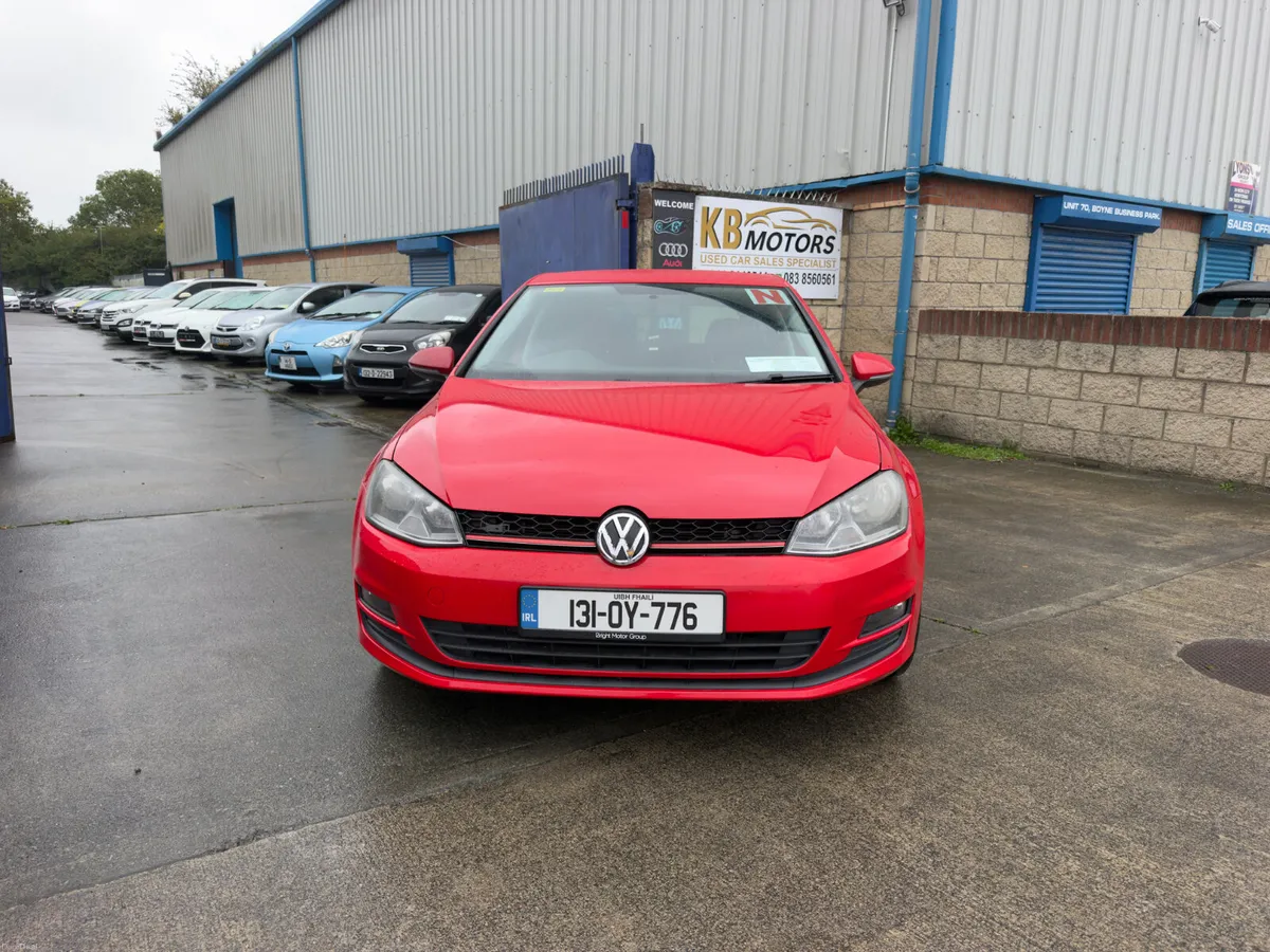 Volkswagen Golf 2013 - Image 2