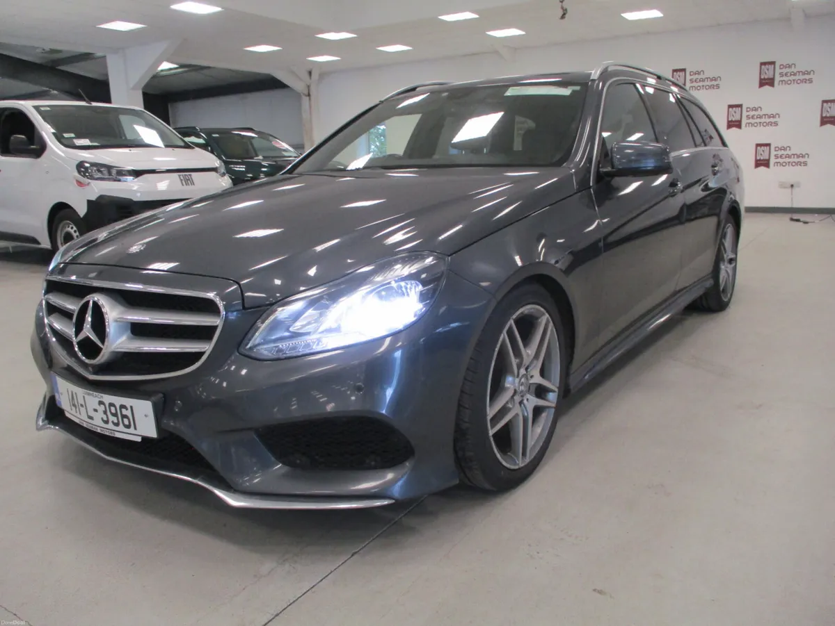 Mercedes-Benz E300 AMG  SPORT EST MHEV  2.2 DSL - Image 4