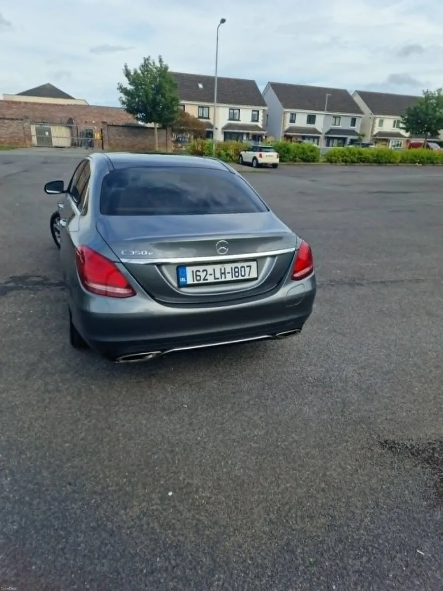 2016 Mercedes-Benz c350 Premium Plus - Image 6