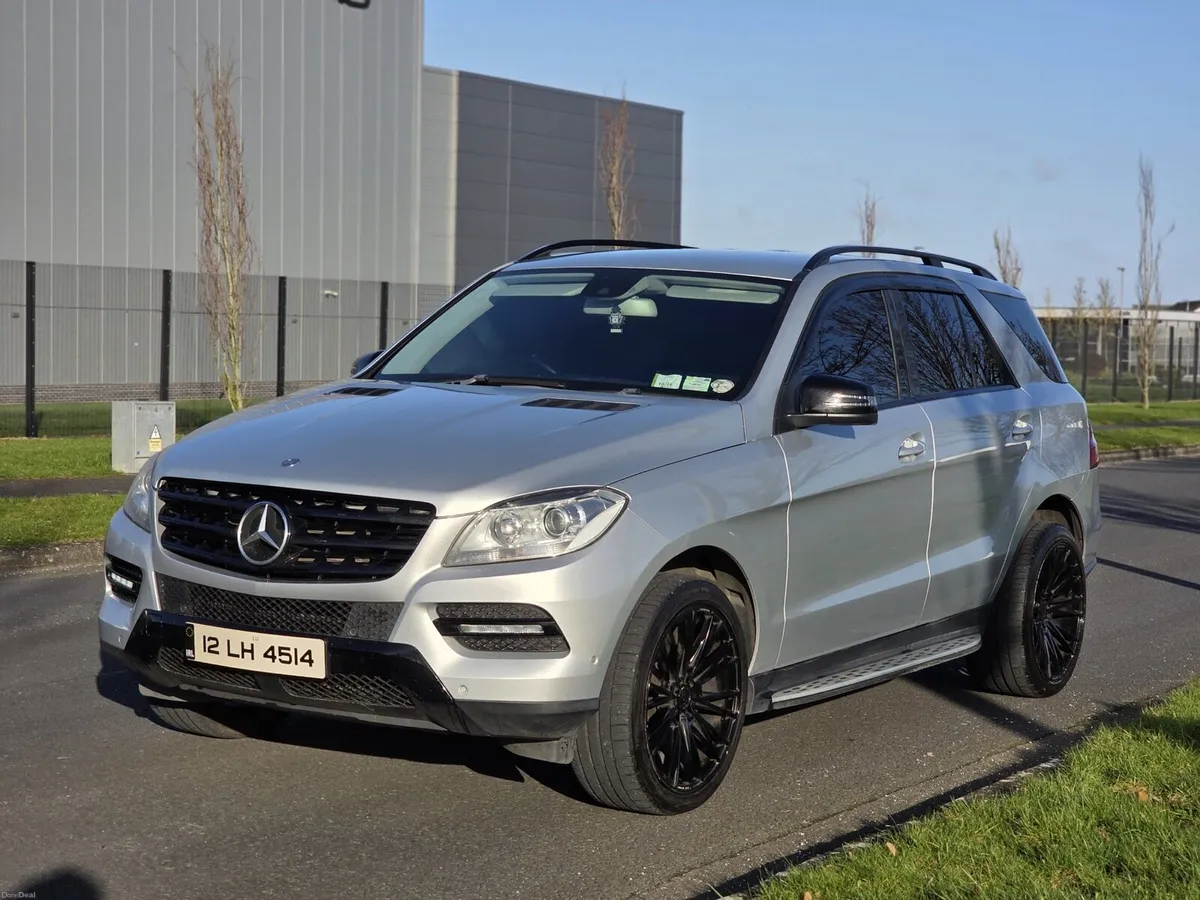 Mercedes ML250 Fully Loaded 4x4 - Image 3