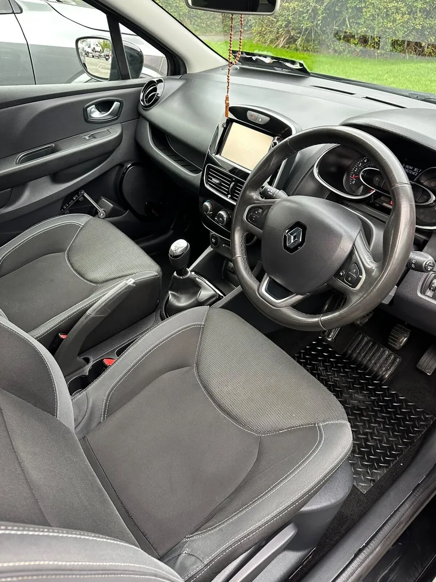 Renault Clio 2018 NCT 07/28 DYNAMIQUE NAV - Image 3