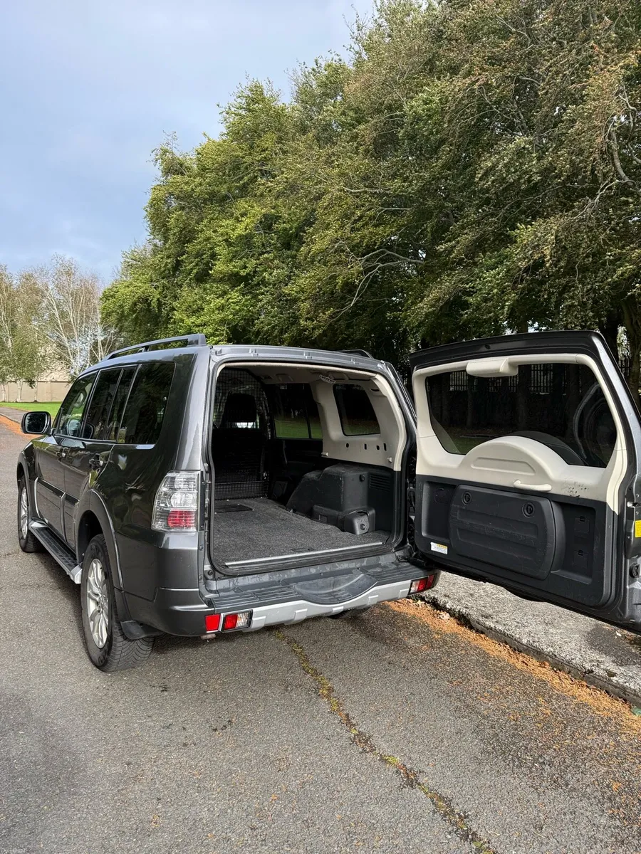 Mitsubishi Pajero - Image 5