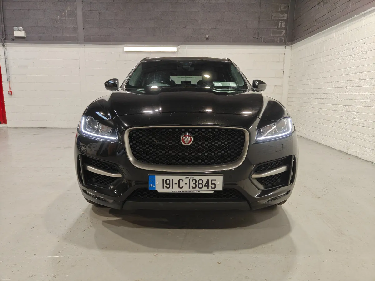 2019 JAGUAR F-PACE R-SPORT 180BHP AUTOMATIC - Image 2