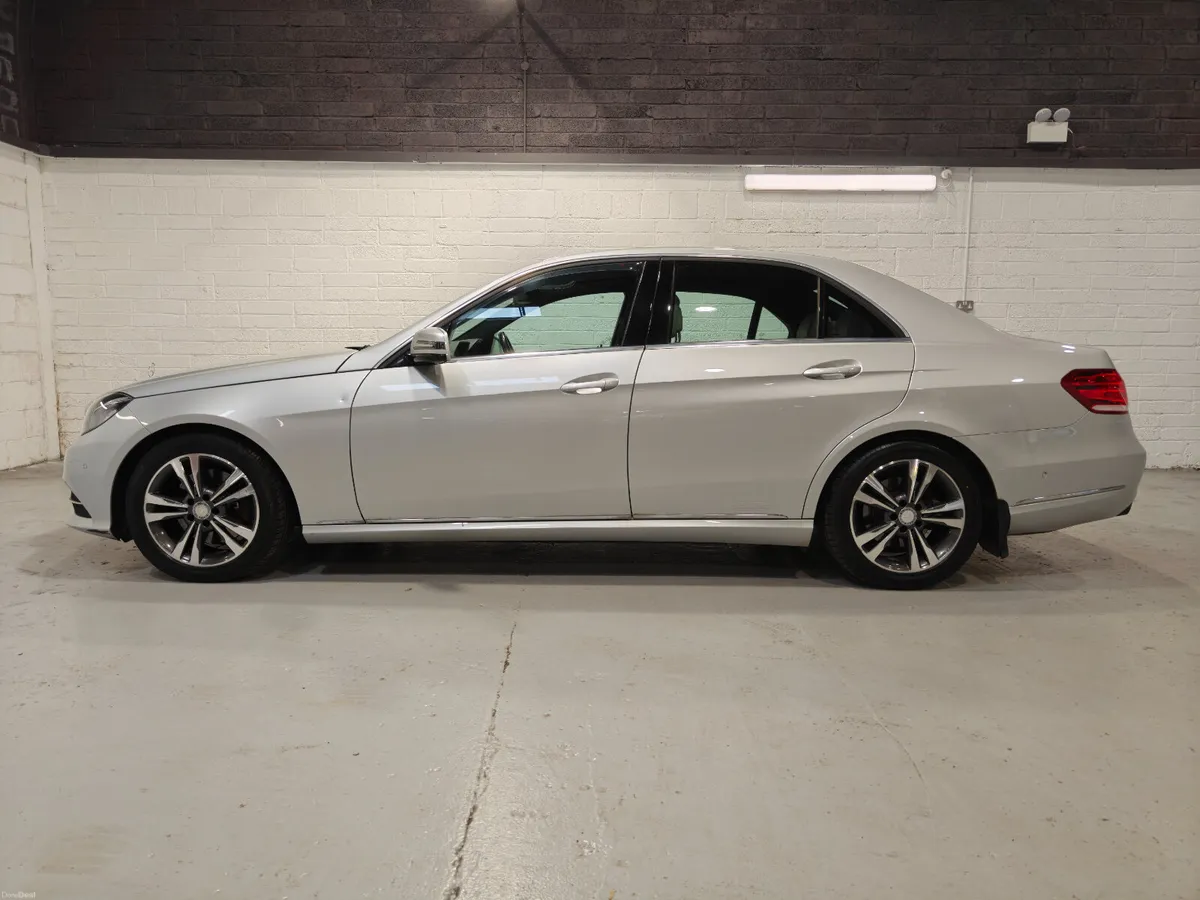 2014 MERCEDES BENZ E300 DIESEL HYBRID AUTOMATIC - Image 4