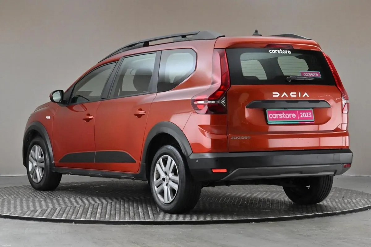 Dacia Jogger 1.0 TCE EXPRESSION 7SEATS **REVERSE C - Image 6