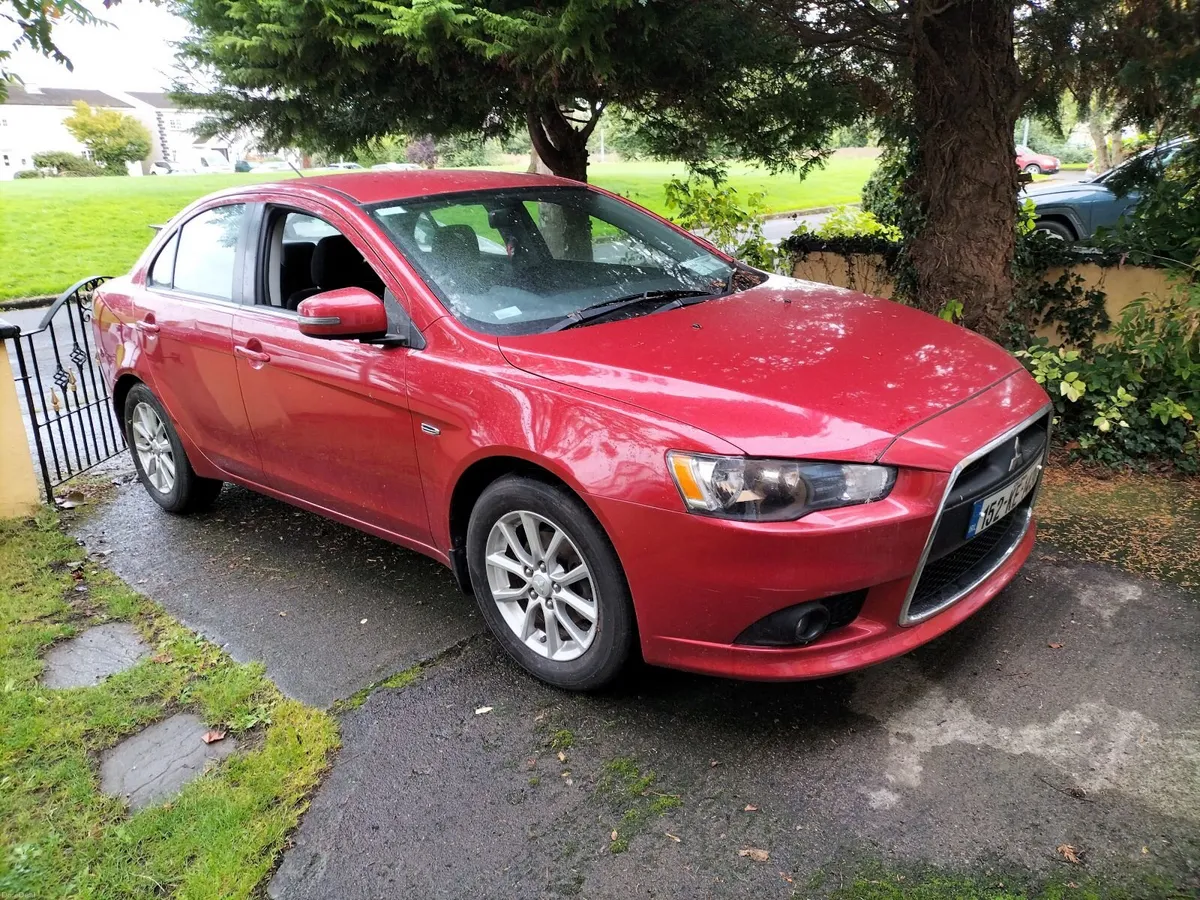 Mitsubishi Lancer 2015 - Image 2