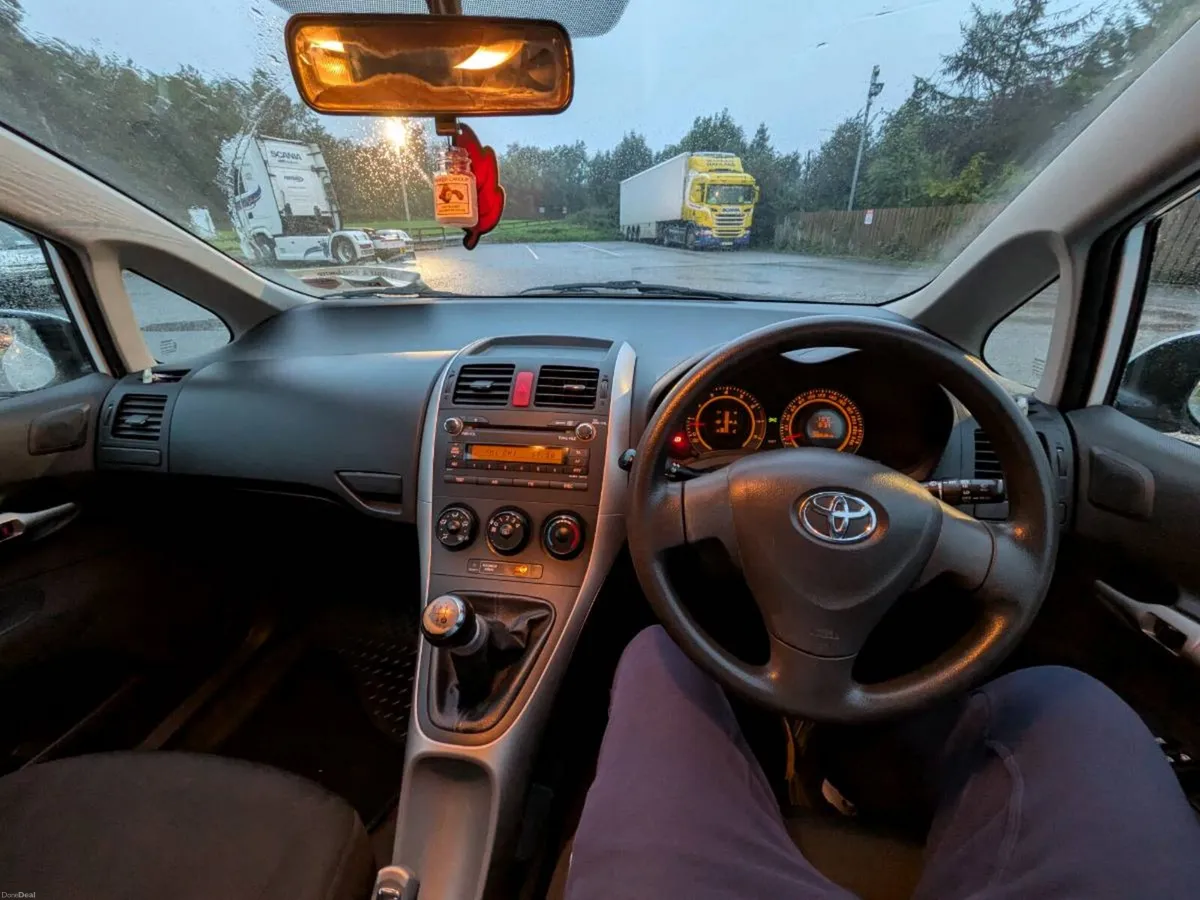 Toyota auris NEW NCT - Image 6